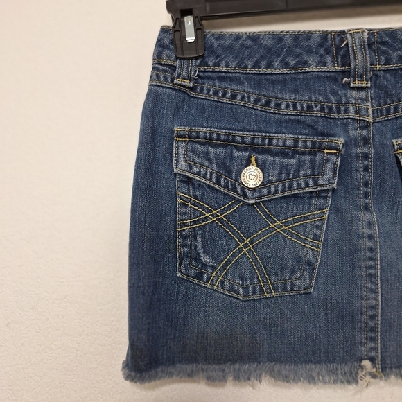 Aéropostale Y2K Distressed Front Frayed Slits Denim Micro Mini Skirt Size 1/2 - Picture 5 of 8
